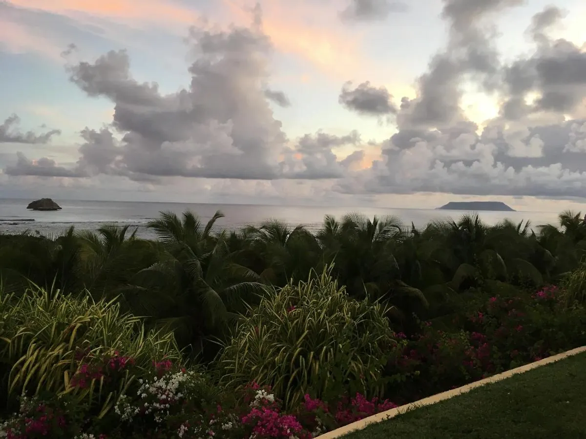 Villa Guadeloupe Saint François Accès Mer Piscine IGUANA BAY - Villa Zagadi